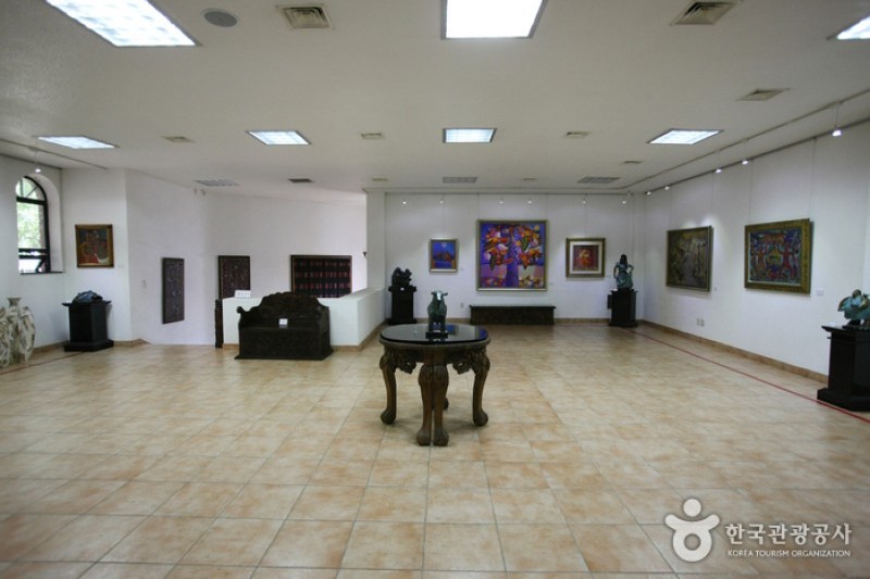The Latin American Cultural Center Museum 