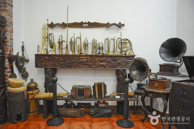 The Latin American Cultural Center Museum 