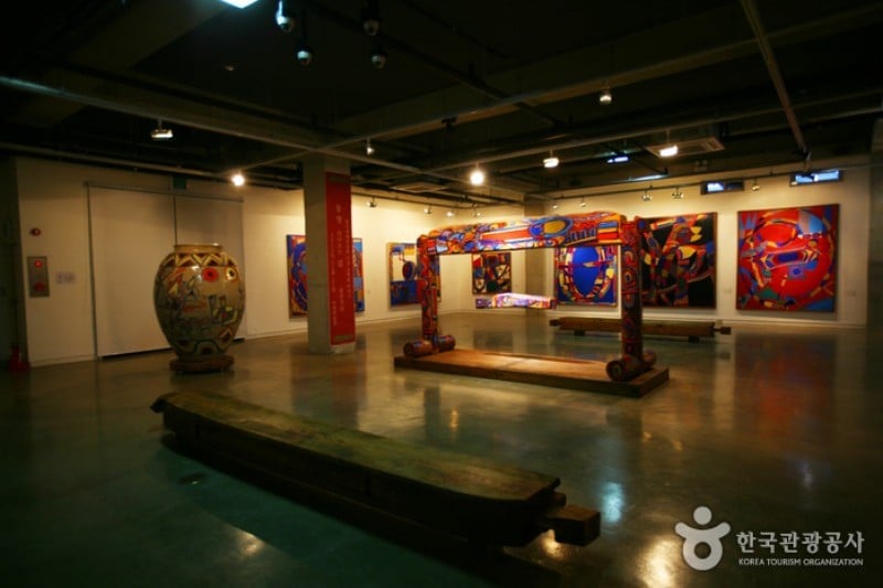 Ieyoung Contemporary Art Museum  (3/4)