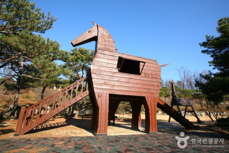 Ieyoung Contemporary Art Museum  (4/4)