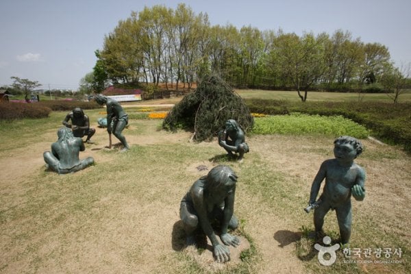 Jeongok-ri Prehistoric Site
