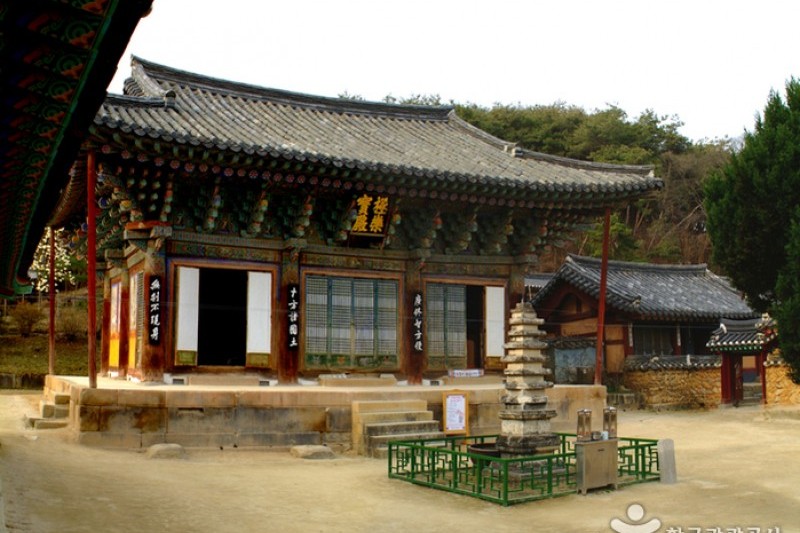 Silleuk Temple Resort  (1/5)