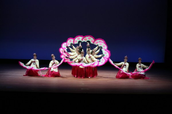 Eolssu! Arirang Gukak Festival