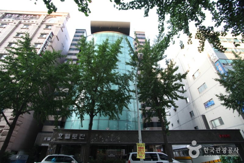 Lausanne Hotel - Goodstay  (1/10)