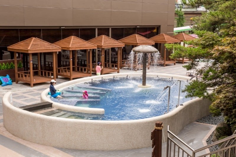 Spa Plus  (1/13)