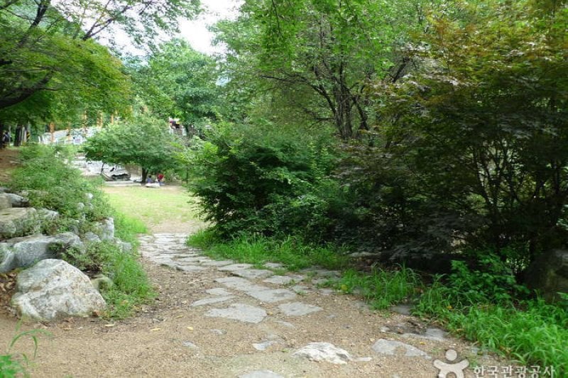 Soyosan Mountain (소요산국민관광지) (3/6)