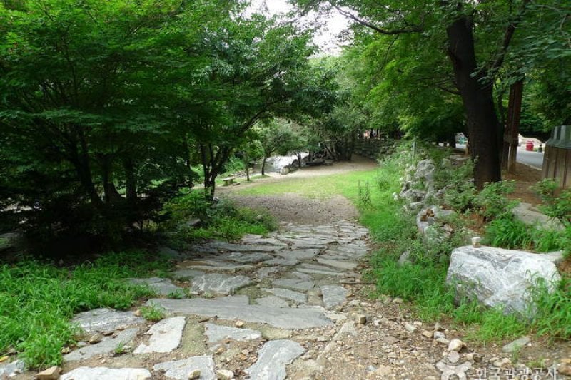 Soyosan Mountain (소요산국민관광지) (4/6)