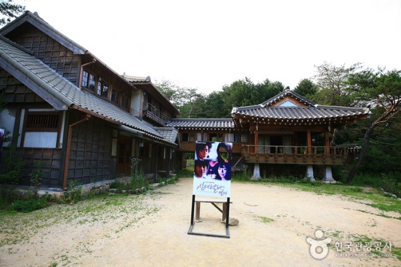 Pocheon Sanjeonghosu Lake  (11/12)