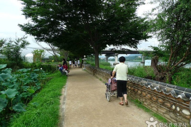 Yangpyeong Dumulmeori  (30/42)