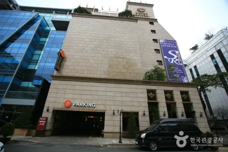 Hotel SR  (1/6)