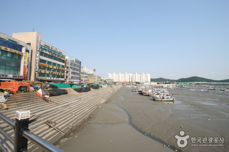Wolgot Harbor (월곶포구) (1/13)