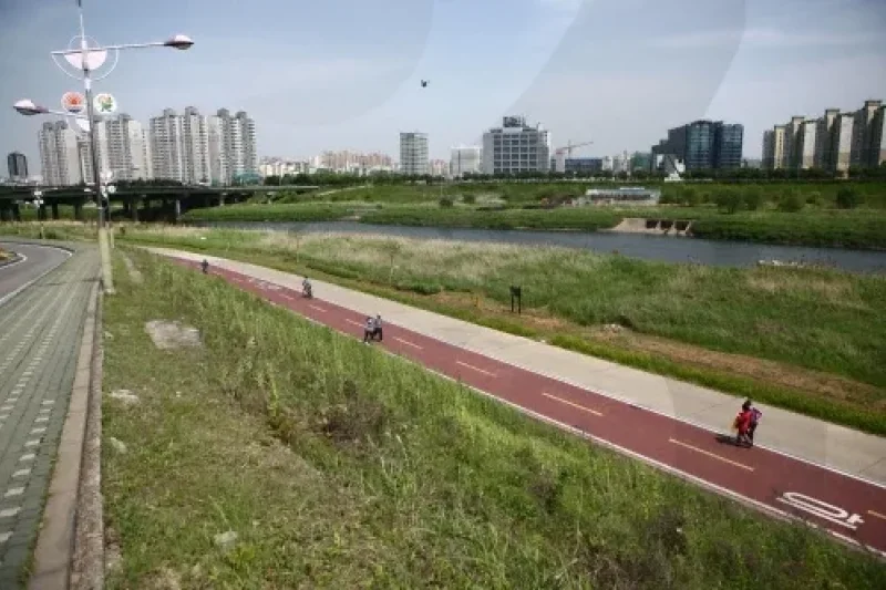 Anyangcheon Stream  (1/1)