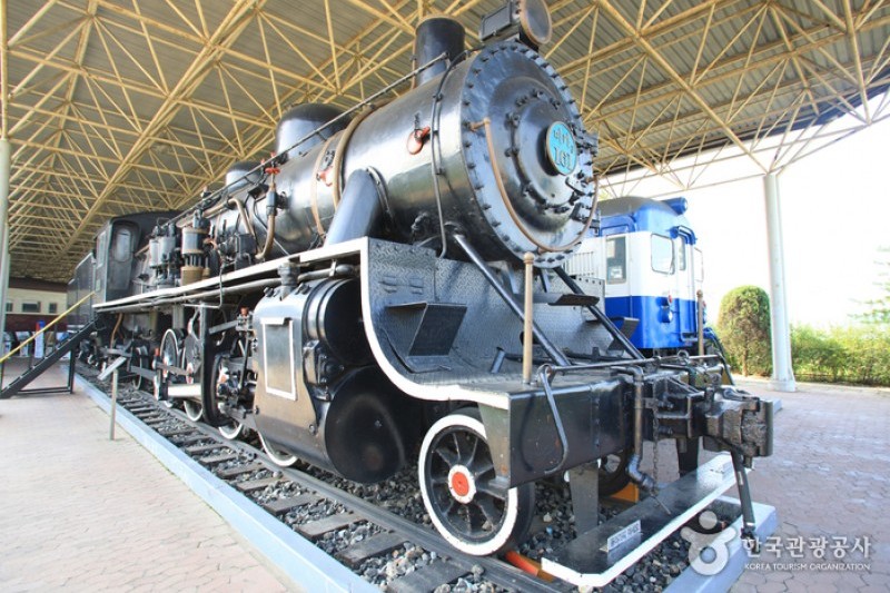 Railroad Museum  (1/24)