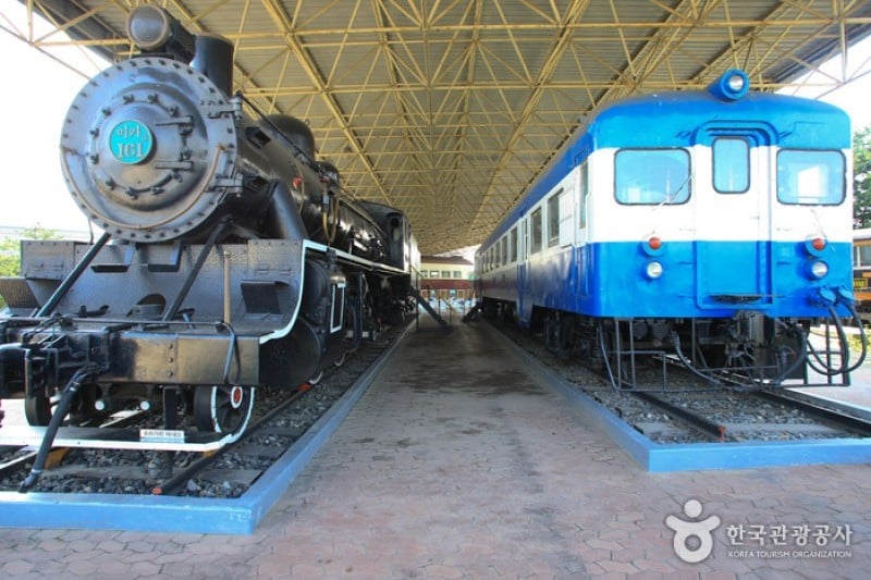 Railroad Museum  (2/24)