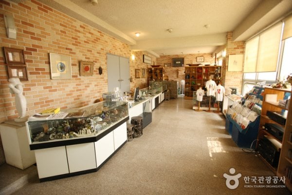 Batangol Arts Center