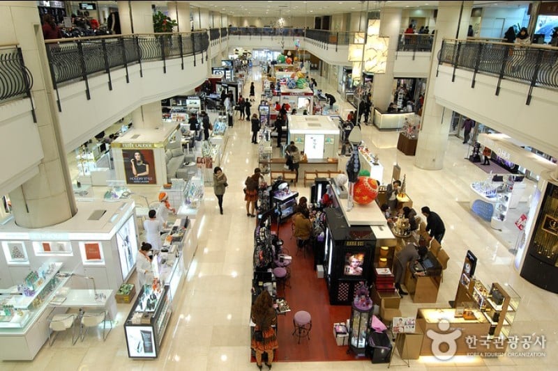 AK Plaza Department Store-Suwon Branch  (1/4)