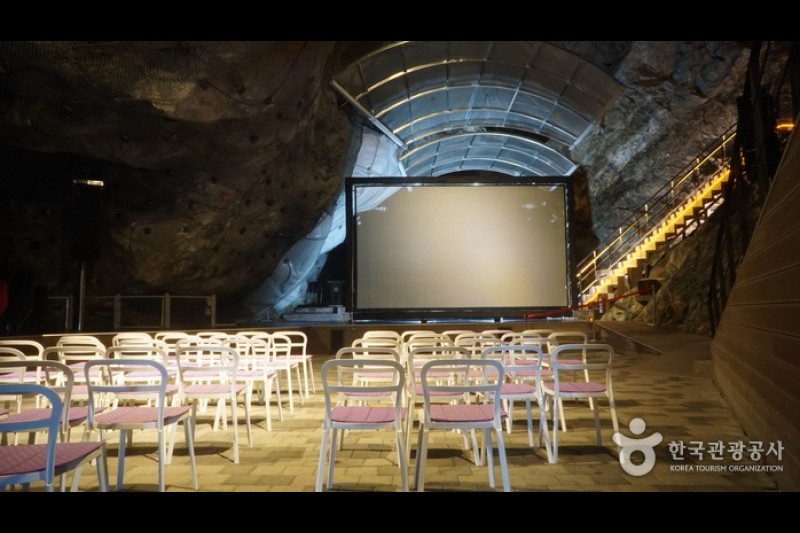 Gwangmyeong Cave  (5/14)