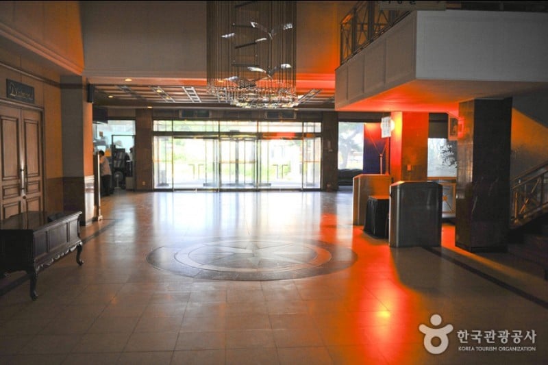 Yakam Tourist Hongyumchon Hotel  (1/6)