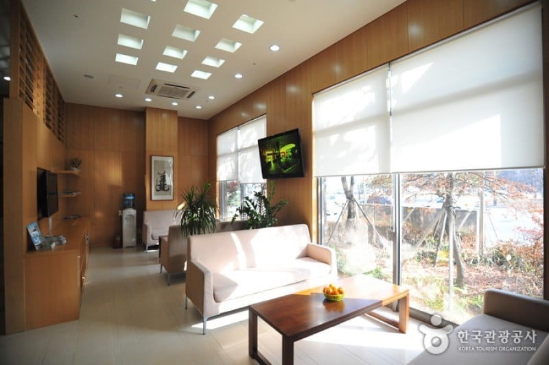 Ramada Dongtan - Goodstay  (3/16)