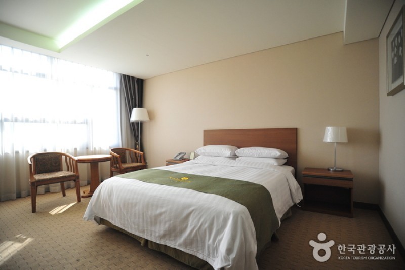 Ramada Dongtan - Goodstay  (7/16)