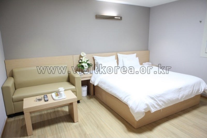 Suwon Hotel Como - Goodstay  (6/15)