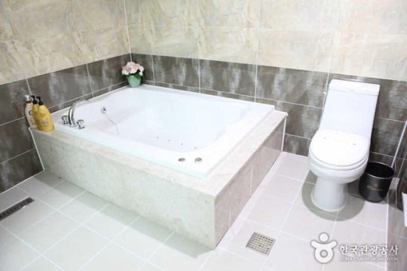 Suwon Hotel Como - Goodstay  (14/15)