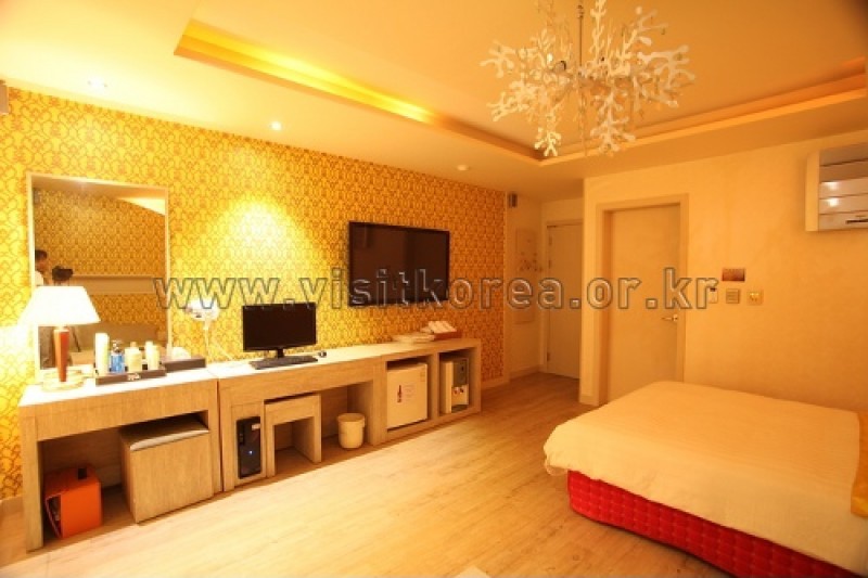 Hotel River - Goodstay  (3/17)
