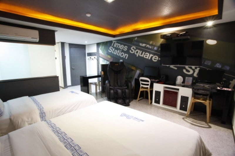 Hotel Bus - Goodstay  (9/23)