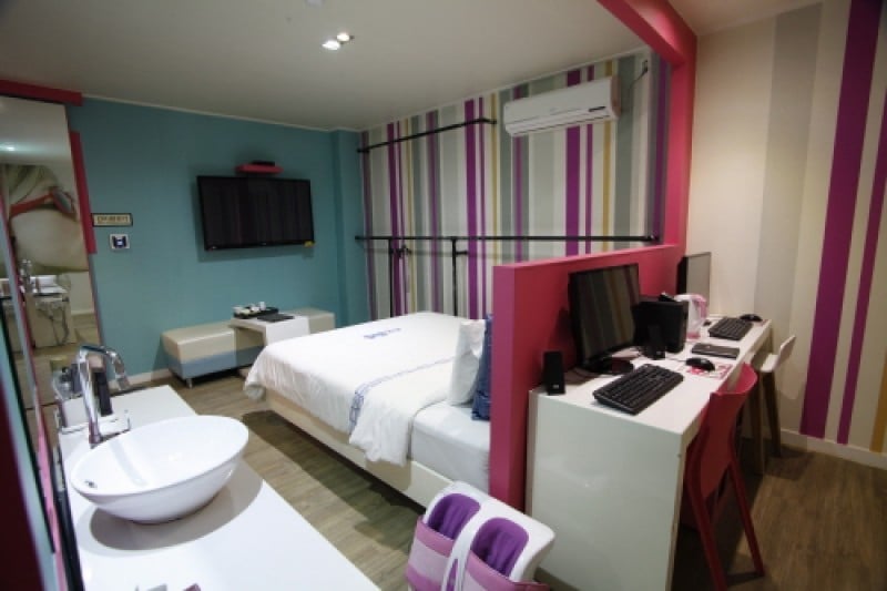 Hotel Bus - Goodstay  (13/23)