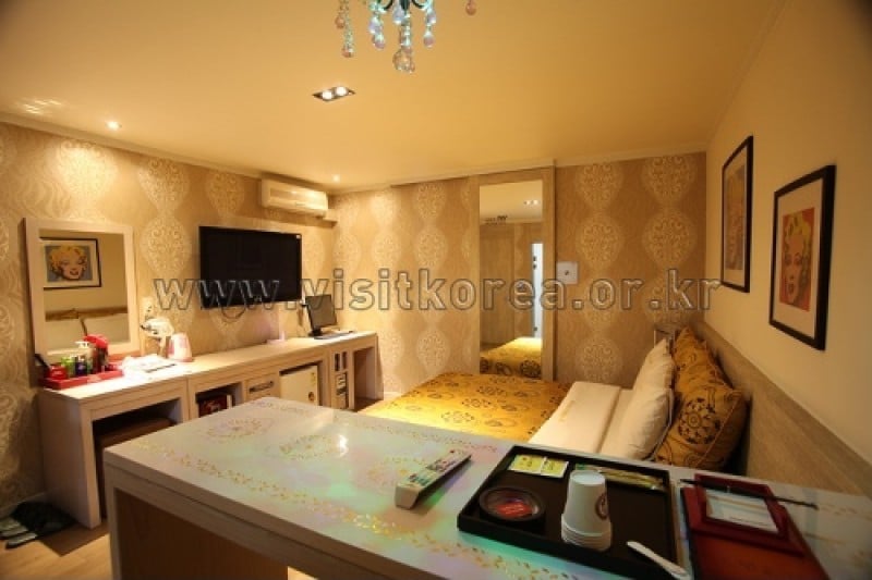 Naviya Hotel - Goodstay  (11/16)