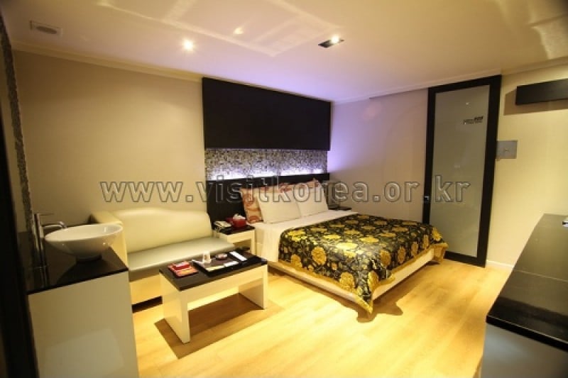Naviya Hotel - Goodstay  (14/16)