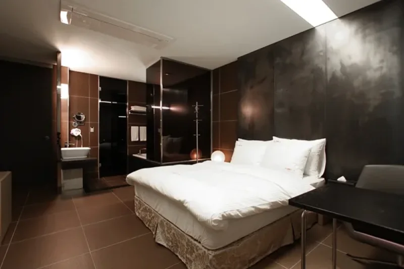 Hills Hotel - Goodstay  (13/18)