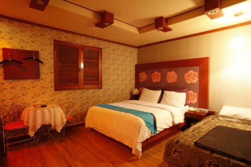 Duotel - Goodstay  (8/12)