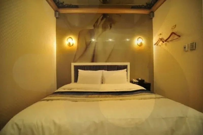 Iz Hotel - Goodstay  (5/19)