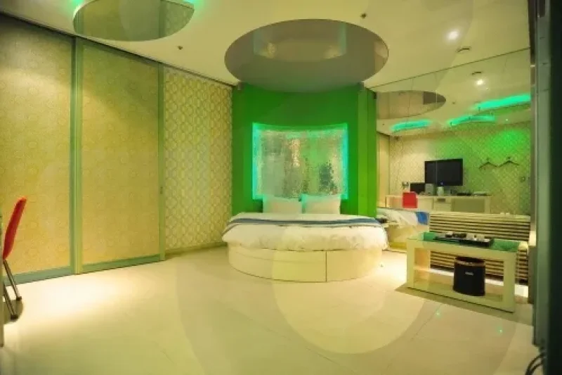 Iz Hotel - Goodstay  (9/19)