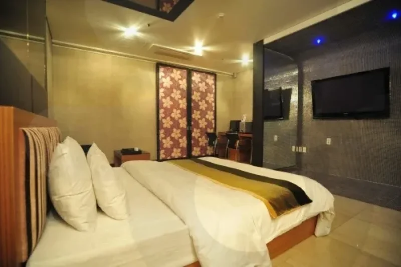 Iz Hotel - Goodstay  (14/19)