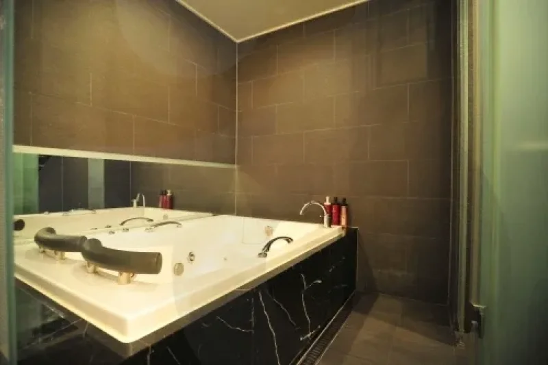 Iz Hotel - Goodstay  (17/19)