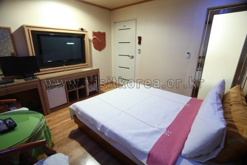 Bandi Hotel - Goodstay  (4/12)