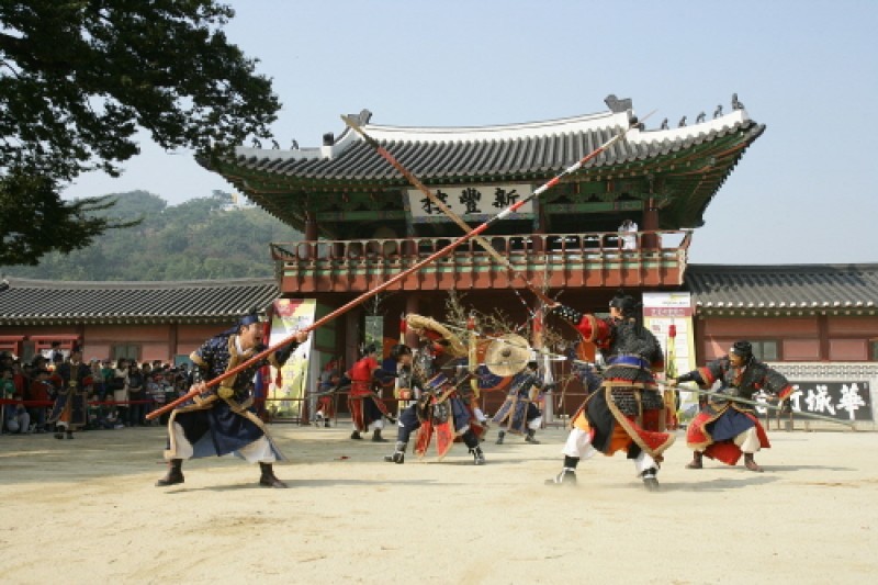 Hwaseong Haenggung 24 Martial Arts Trial Performance  (4/4)