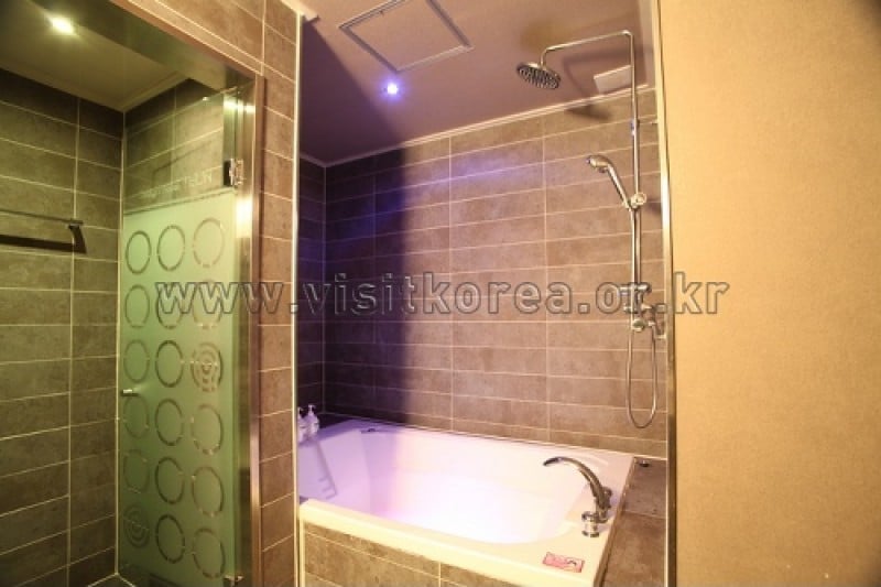 Hotel Yeon - Goodstay  (11/24)