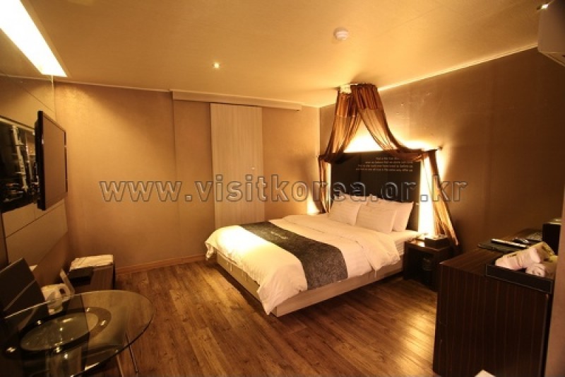Hotel Yeon - Goodstay  (16/24)