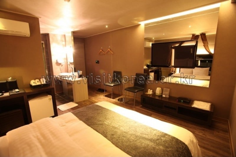 Hotel Yeon - Goodstay  (17/24)