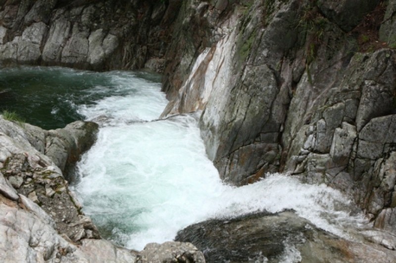 Jungwon Falls  (9/12)