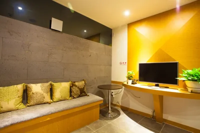 Feel Hotel - Goodstay  (4/21)