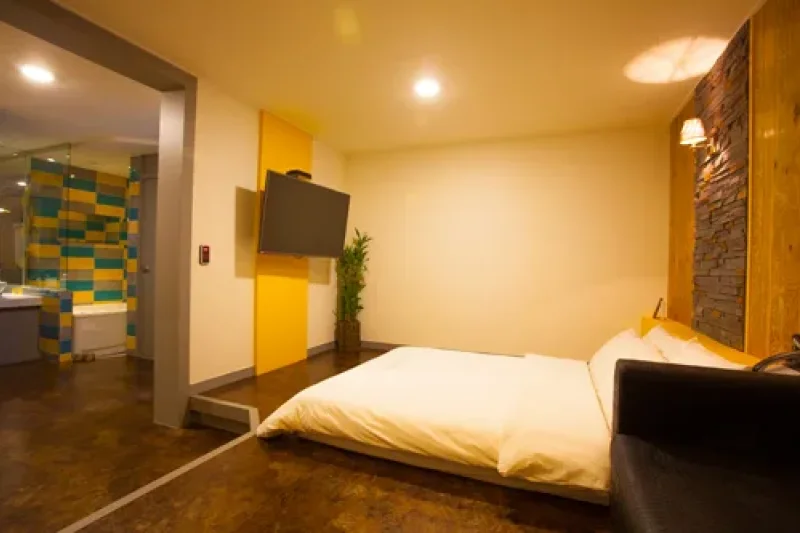 Feel Hotel - Goodstay  (7/21)