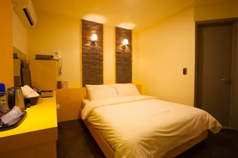 Feel Hotel - Goodstay  (12/21)