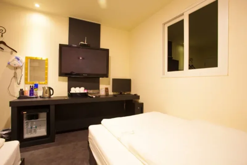 Feel Hotel - Goodstay  (14/21)