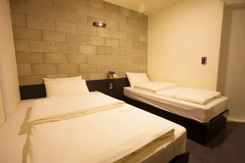 Feel Hotel - Goodstay  (16/21)