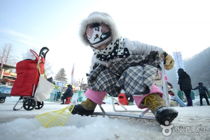 Cheongpyeong Snowflake Festival  (3/9)