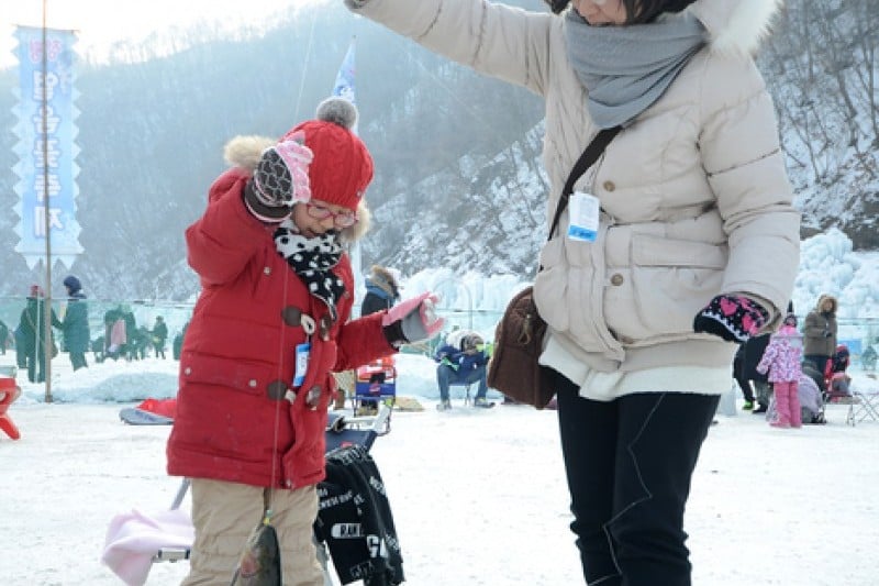 Cheongpyeong Snowflake Festival  (4/9)